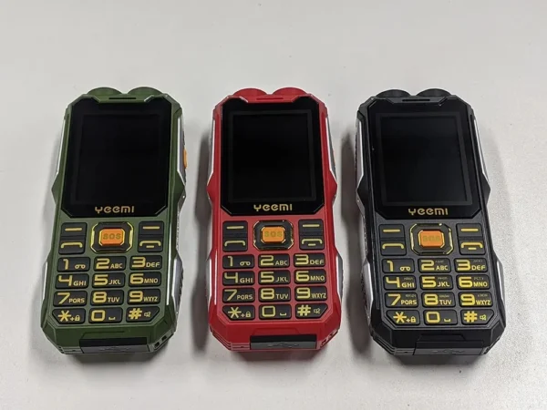 YEEMI Q8 GSM 2G Rugged Phone Big Battery Dual Flashlight 2.4inches HD Screen Dual SIM Mobile Phone Large Button Cellphone - Image 3