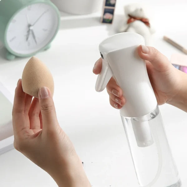 High Pressure Continuous Spray Bottle Hair Care Makeup Water Replenishing Spray Bottle Separate Bottle Press Mist Spray Bottle - Image 4