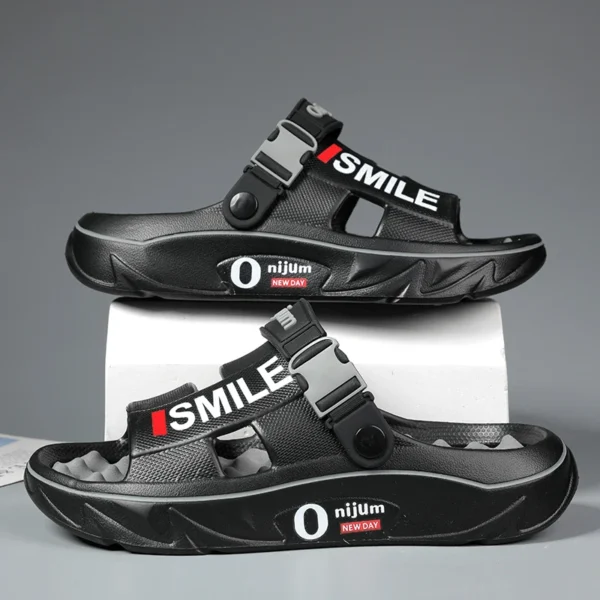 2025 New Men's Massage Slippers Indoor Outdoor Sandals Beach Comfortable Soft Slides Clogs Casual Shoes Men Women Home Slippers - Image 2