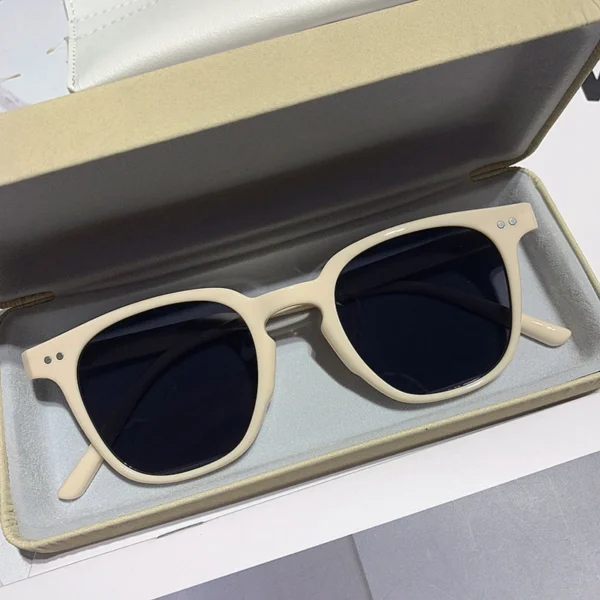 New Vintage Square Sunglasses Women Men Luxury Brand Small Round Sun Glasses Female Small Eyewear Oculos De Sol for Male Female - Image 5