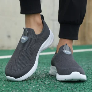 Mens Walking Shoes Breathable Mesh Summer Men Shoes Slip on Fashion Tennis Sneakers Comfort Gym Workout Trainers Running Shoes
