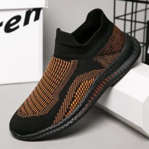 Lightweight Men's Walking Shoes Outdoor Soft Male Casual Shoes Flexible Breathable Men Loafers Slip-on Footwear Sneakers 39-48