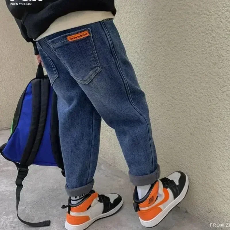 Boys' Pants Thickened One piece Velvet 2024 New Children's Fashionable Loose Jeans for Autumn and Winter Outwear - Image 4