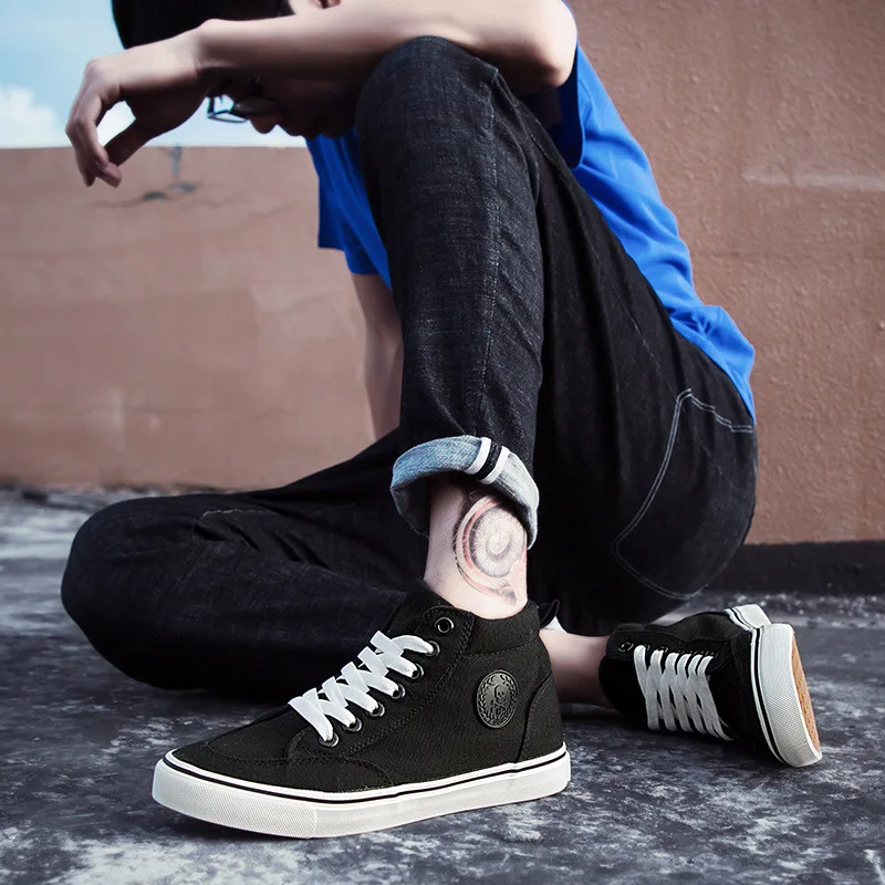 Men's High-Top Canvas Sneakers Slip-On Lace-Up Casual All-Black Basic Skate Shoes for Students Flat Sole Comfortable Sport Shoes - Image 3