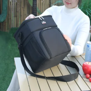 Double Insulated Bag for Office Picnic, Reusable Lunch Box, Leak-proof Refrigerated Insulation, with Adjustable Shoulder Strap